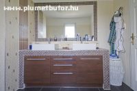 Fürdőszobabútor - épített fürdőszobaszekrény